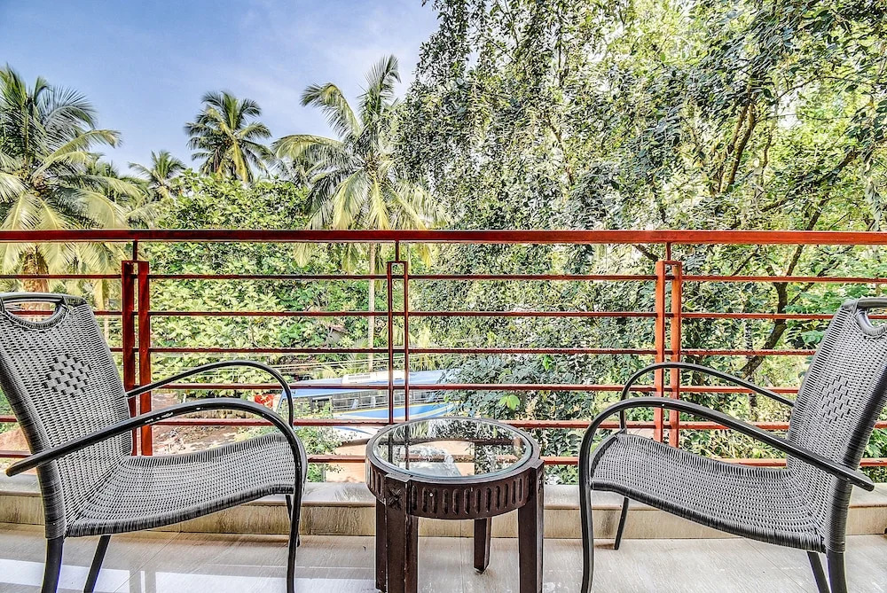 FabHotel Arotel Calangute Beach