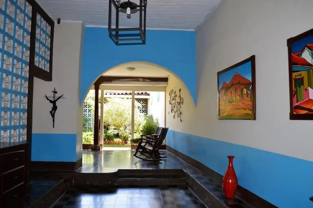 Hostal Harvest House