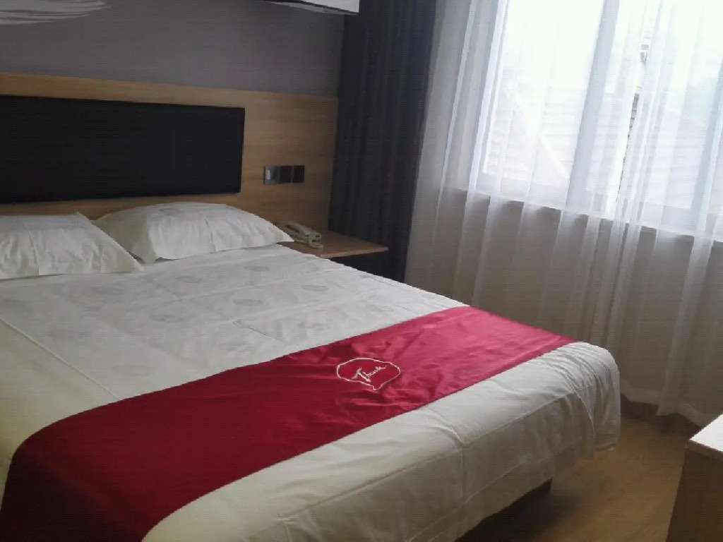 Thank Inn Plus Hotel Jiangsu Suzhou Taicanggang District Fuqiao