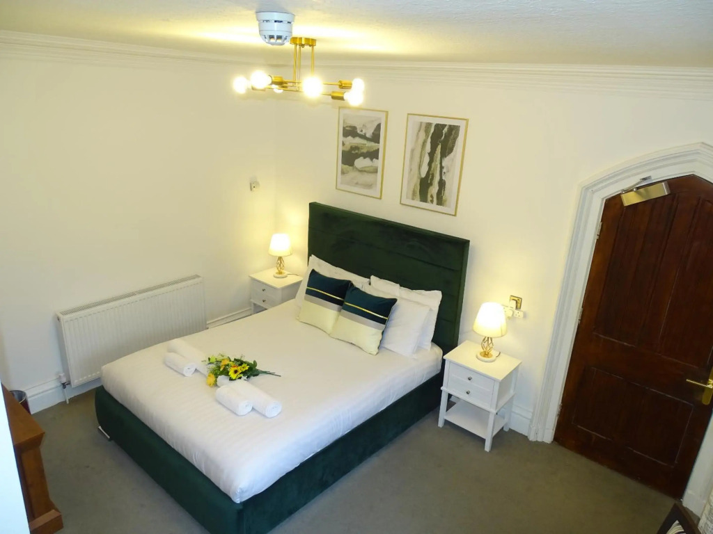 Rampant Lion Hotel