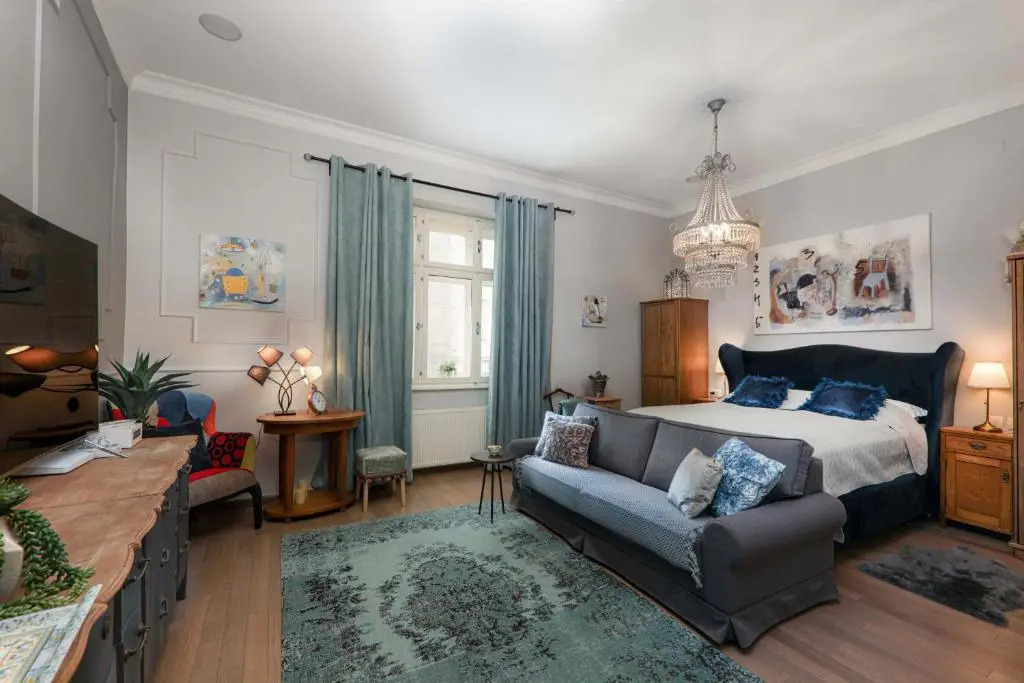 3on7 Apartments