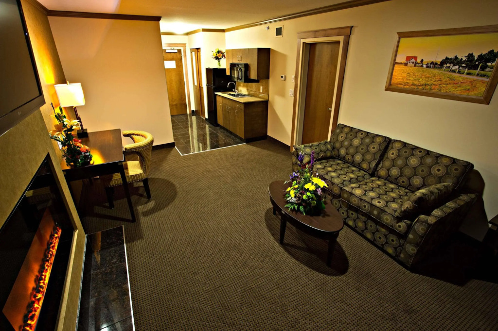 Best Western Plus Rose Country Hotel