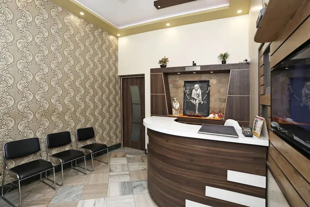 FabHotel Paradise Inn by OYO Rooms