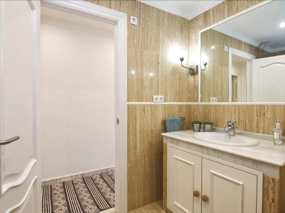 Chezmoihomes Glow And Elegance 4Br Retreat