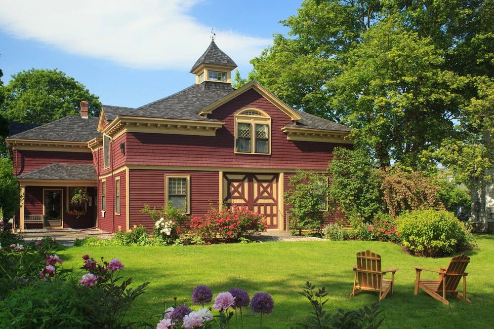 Berry Manor Inn