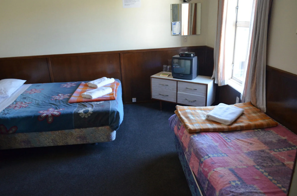 Wakatu Hotel