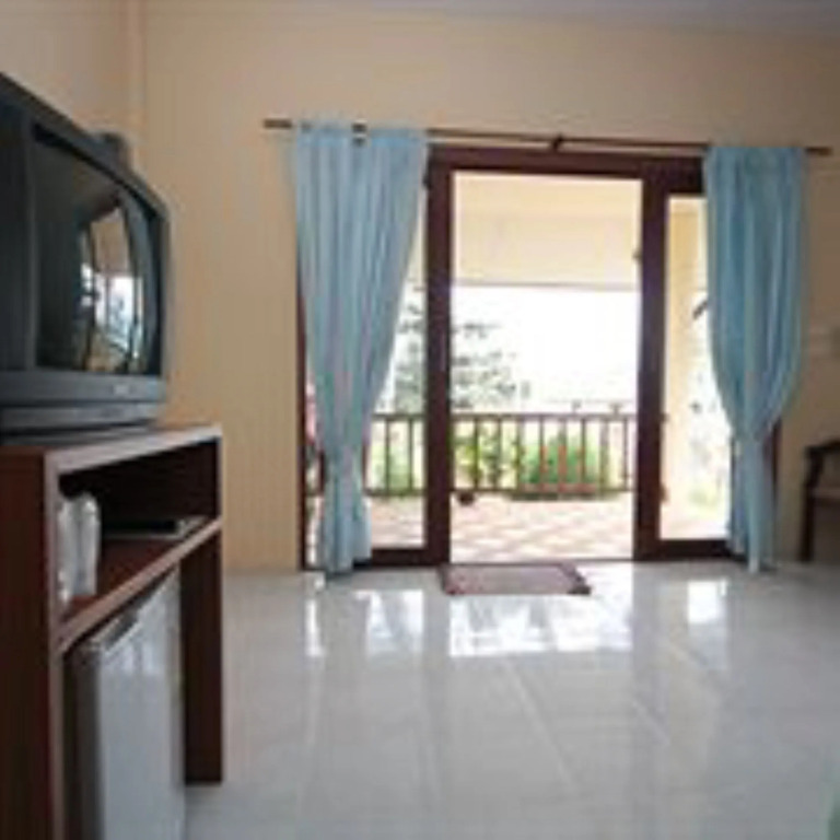 Three Trees Samui Resort - Sarocha Villa