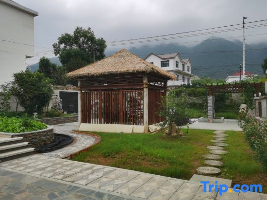 Yirenge Homestay (Lushan Xihai Branch)