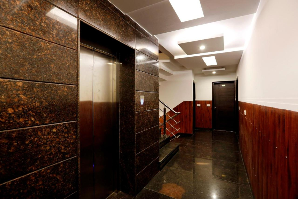 Hotel Anand Lok Inn at Delhi Airport By Arch Group