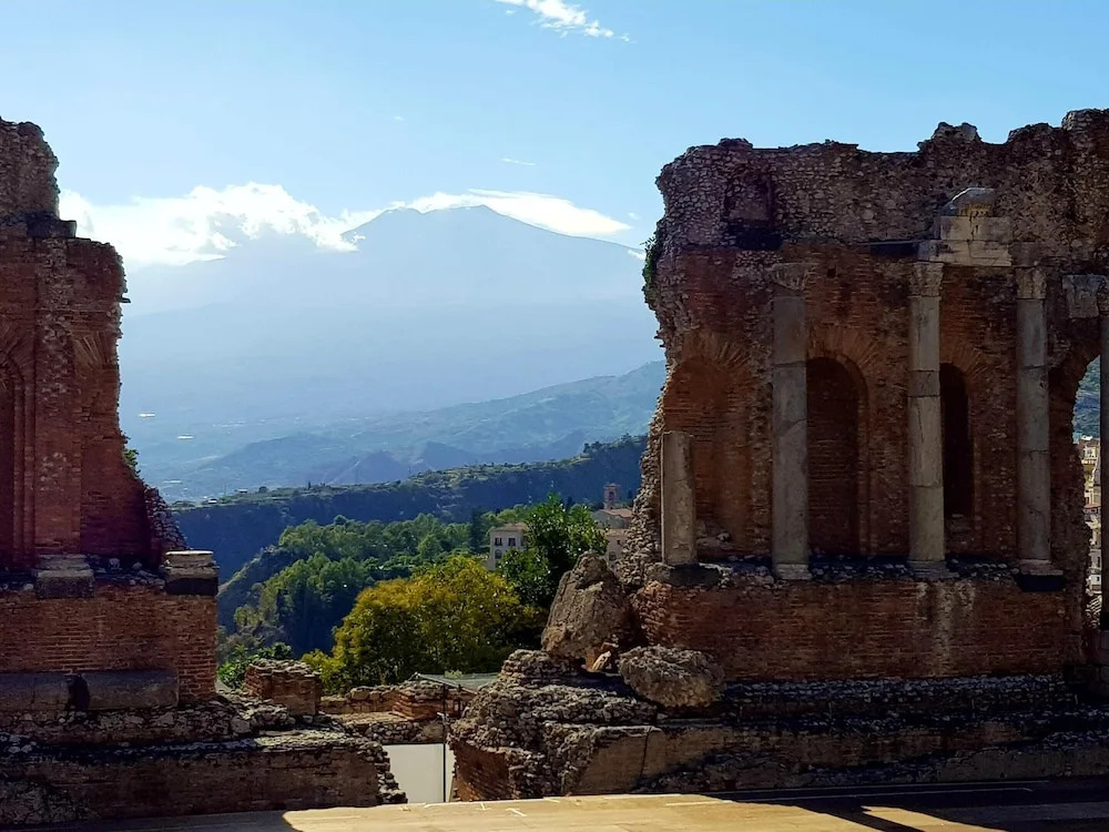 Apartment With 2 Bedrooms in Taormina, With Balcony and Wifi - 4 km Fr
