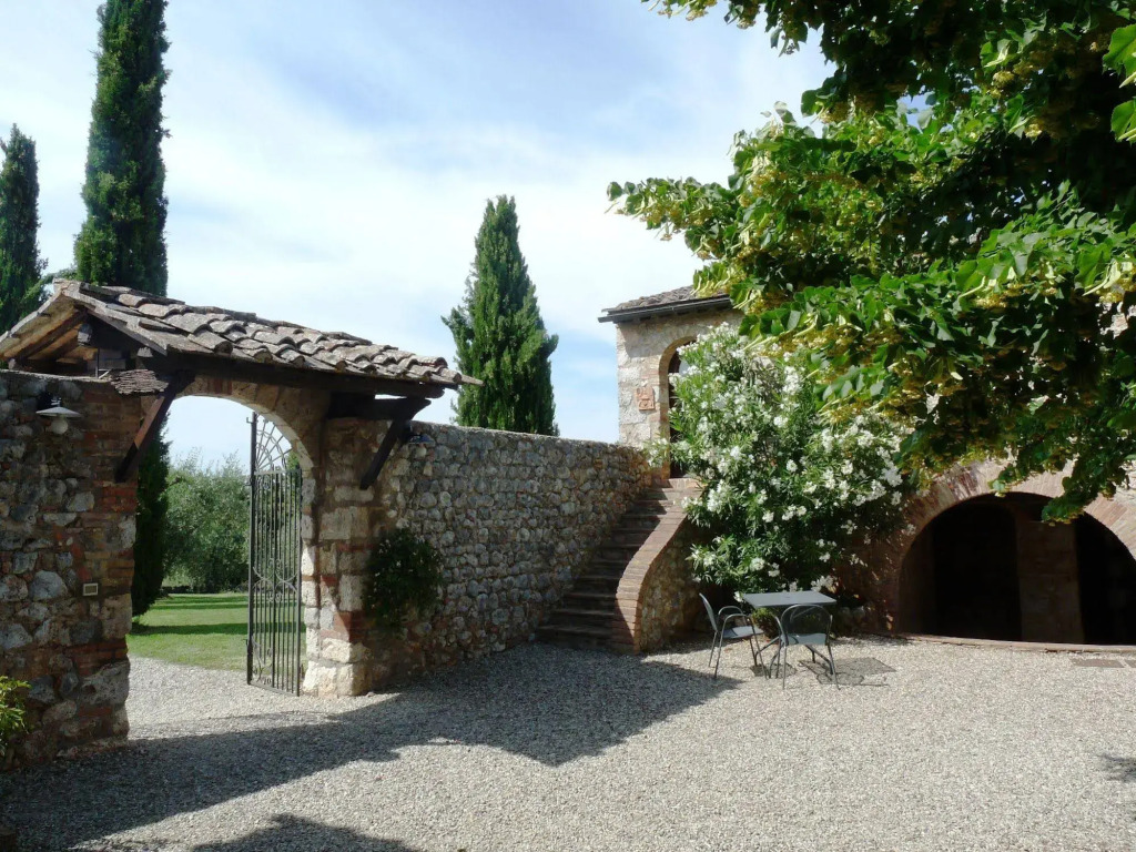 BORGO GALLINAIO 32, Emma Villas