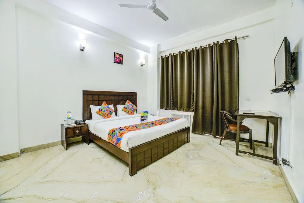 FabHotel Primero MGF