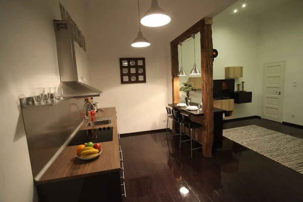 Dfive Apartments - Timber