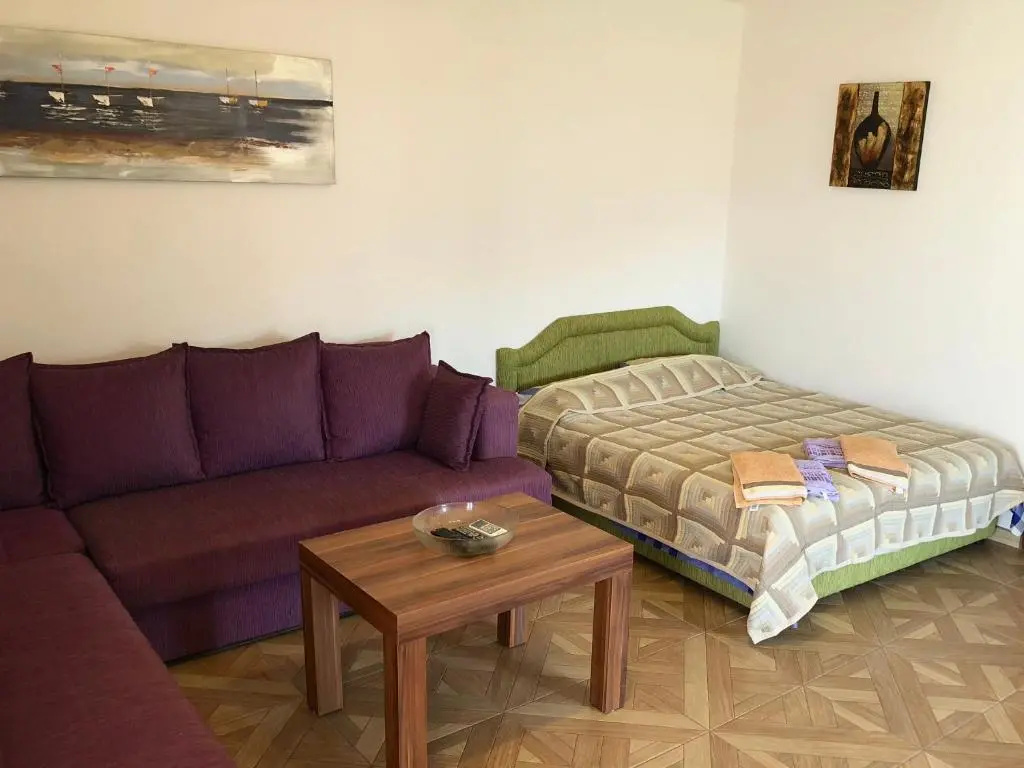 Axenia Hotel