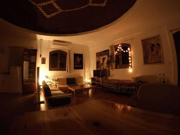 Rayhana Guest House