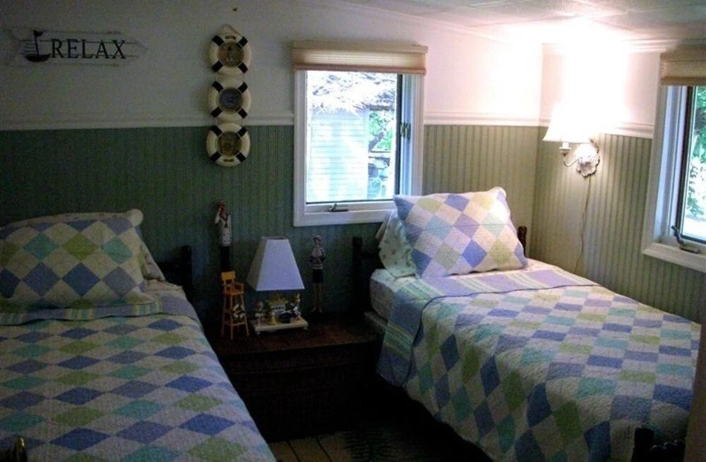 A B&B at The Edward Harris House Inn