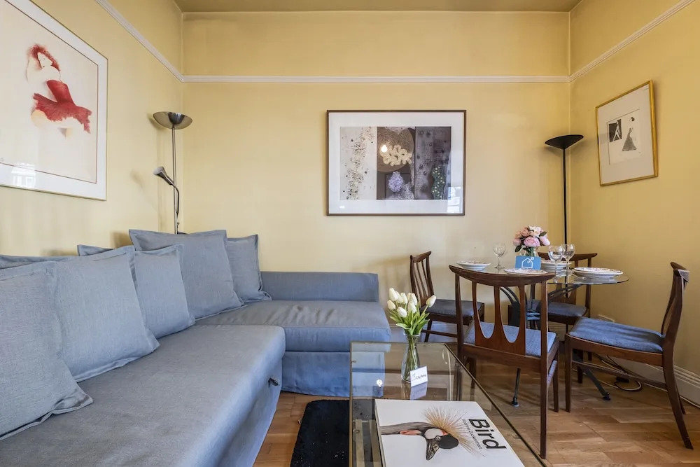 Lovely Alexandra House Retreat - JAN