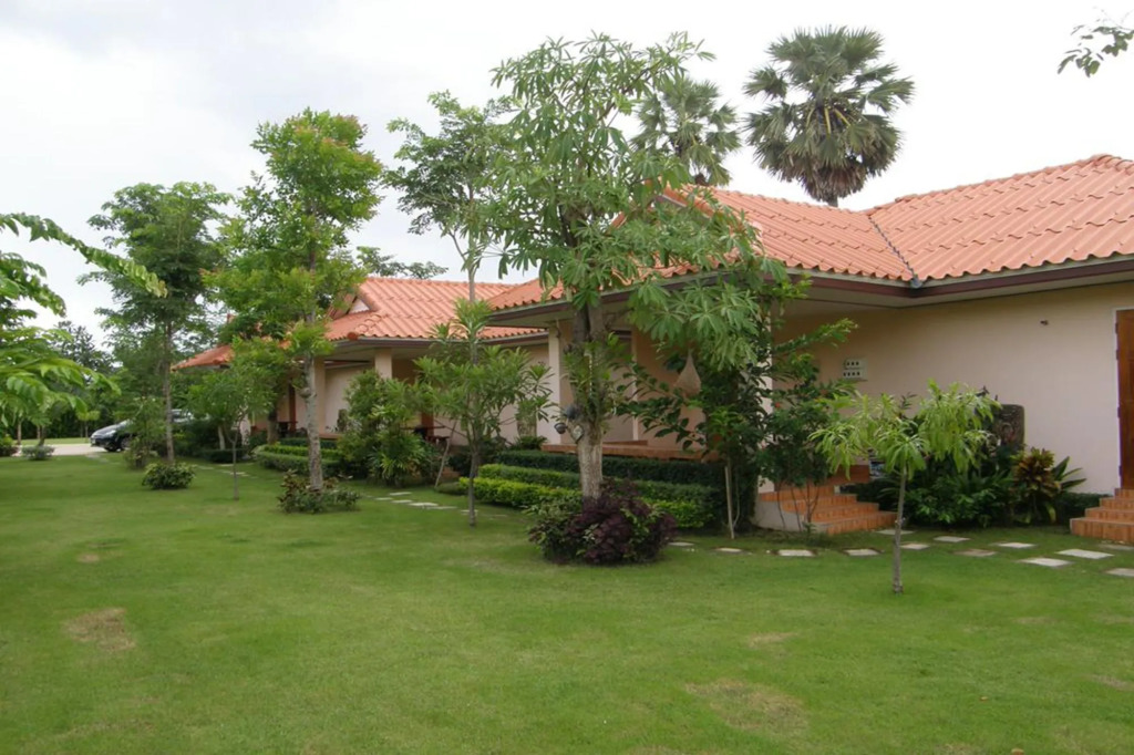 Ton Taan Resort Muang