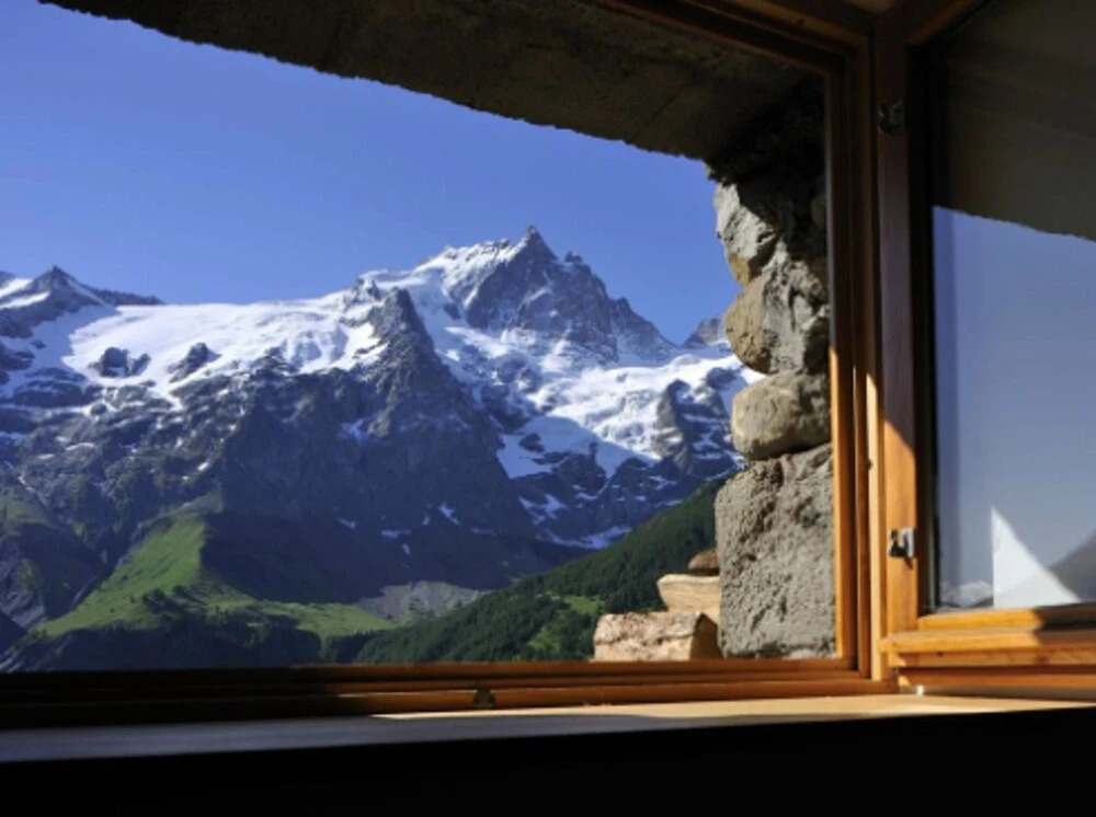 Studio in La Grave, With Wonderful Mountain View, Furnished Terrace an