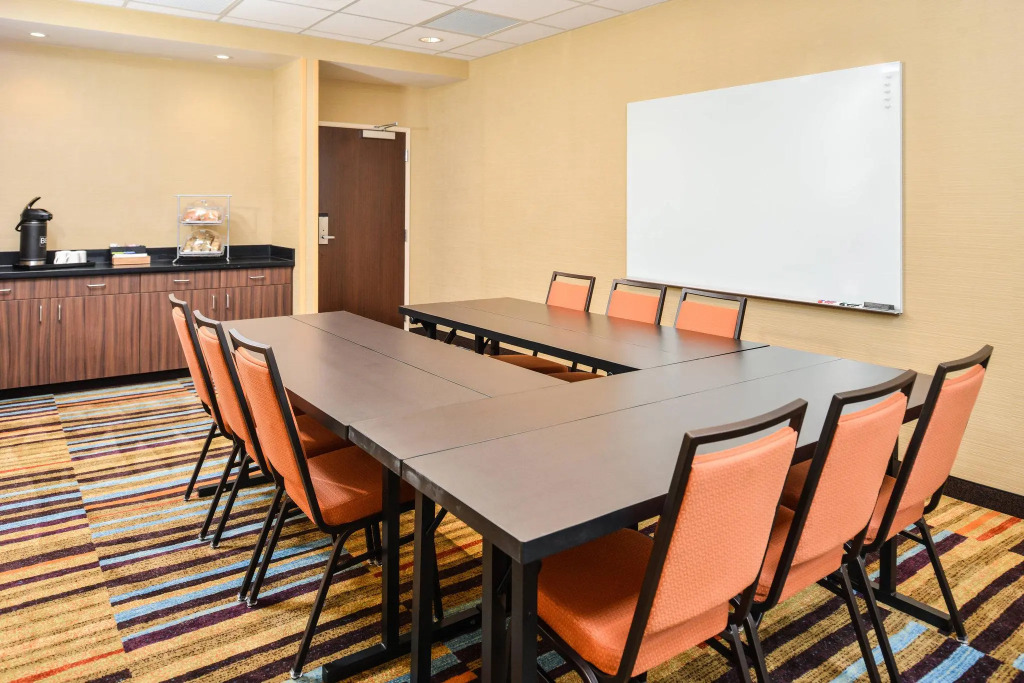 Fairfield Inn & Suites by Marriott Warrensburg