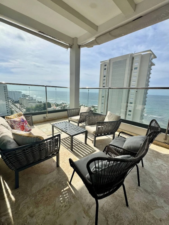 Juandolio Penthouse 3 Bedrooms Beachfront Frente a Hemingway