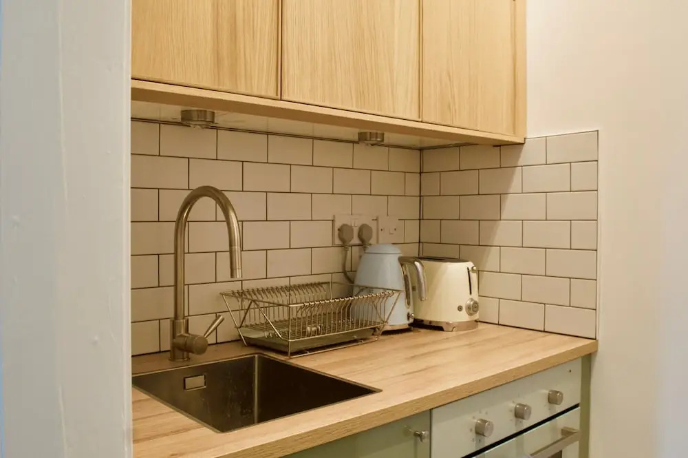 Modern New Town 1 Bedroom Apartment