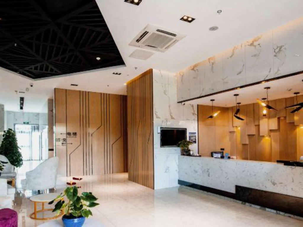 Yitel Trend (Karamay  Government Hotel)