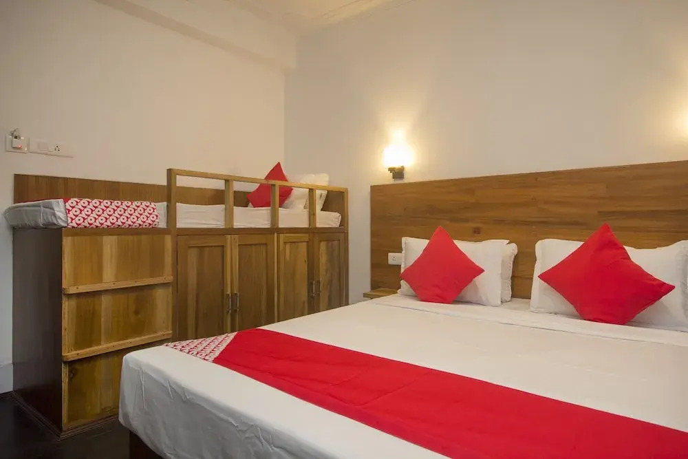 Silver Wood By OYO Rooms
