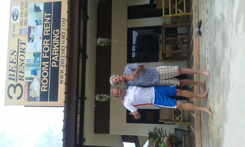 3 Bees Resort