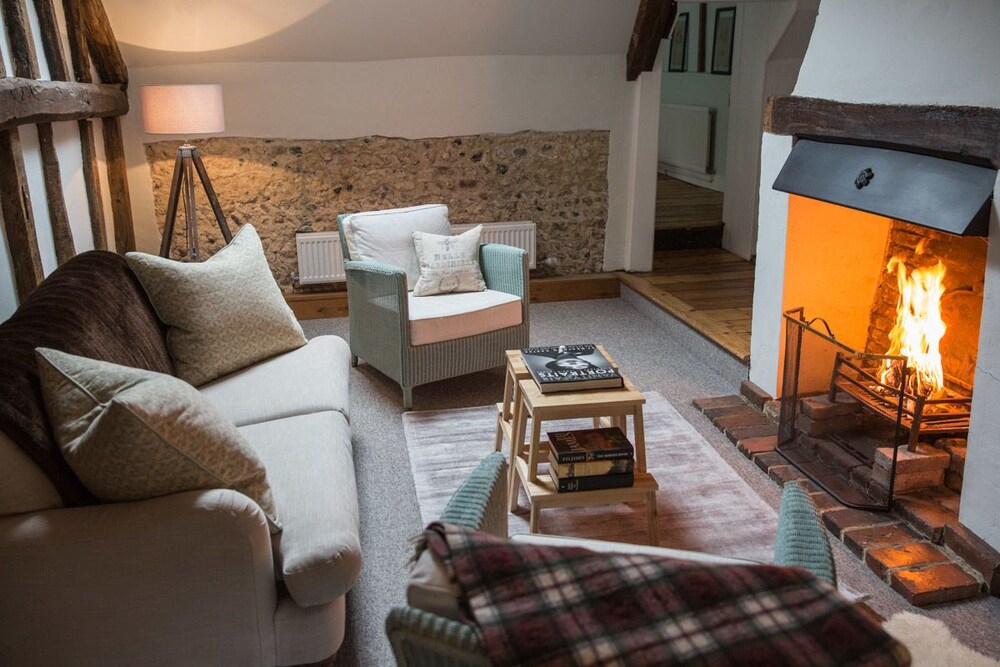 Saltmarsh Farmhouse