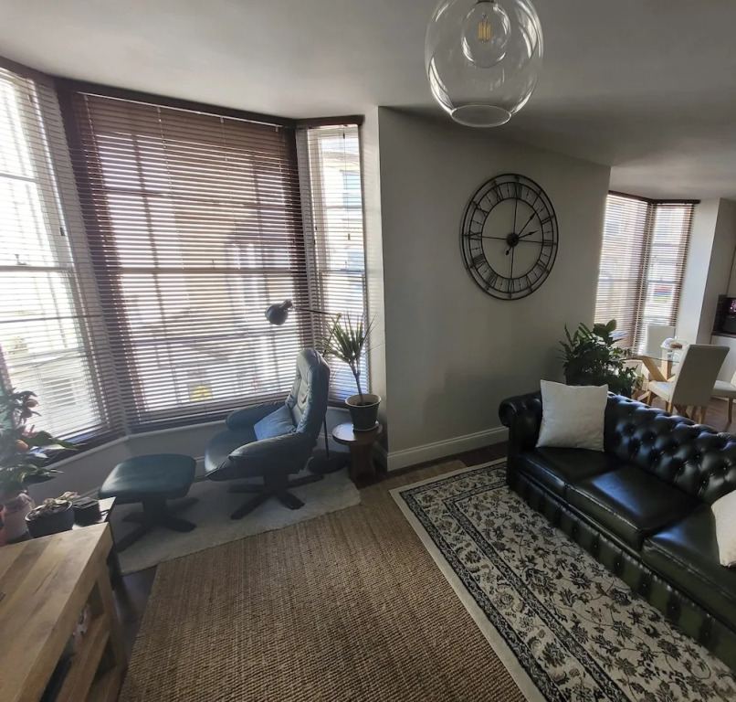 Gorgeous 2bed Apartment in the Heart of Ilfracombe