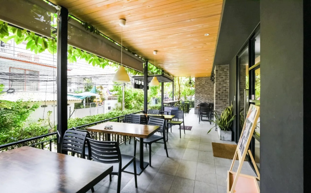 Kitzio House Hotel