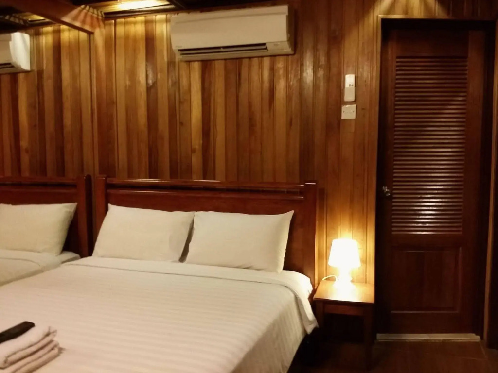 Rainforest Bed & Breakfast Hotel