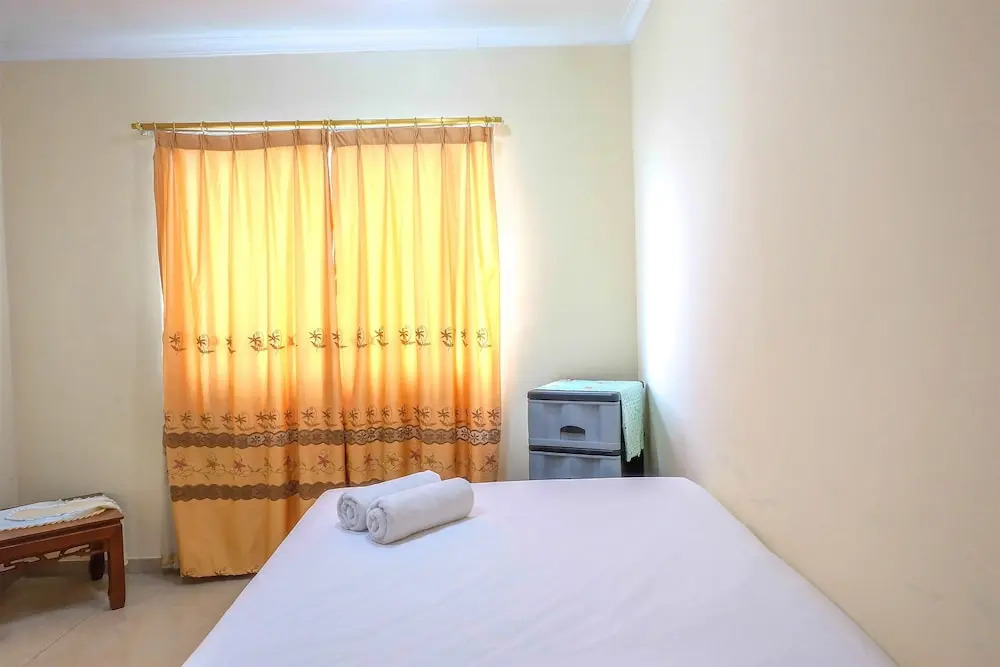 3 Bedroom Permata Senayan Apartment By Travelio