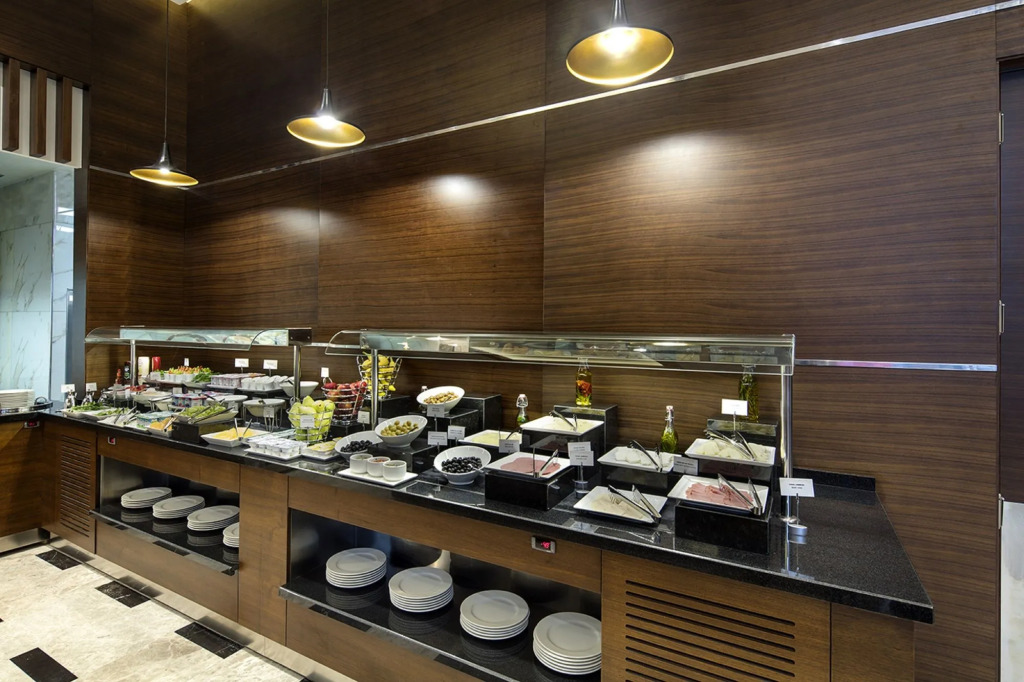 Hilton Garden Inn Izmir Bayrakli