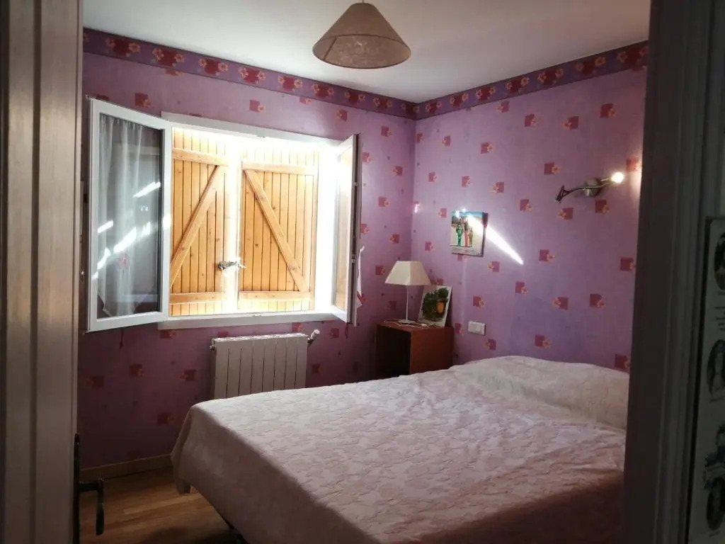 BELLE VILLA, 5 CHAMBRES à 5 min, en voiture, de CARCASSONNE