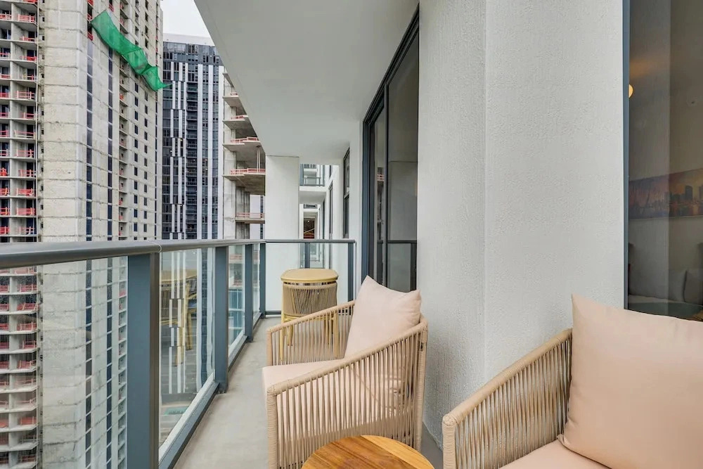 Luxe High-rise Living! Crosby Condo w/ Ocean View