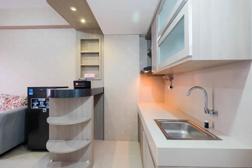 Cozy And Homey 2Br At Bogorienze Apartment