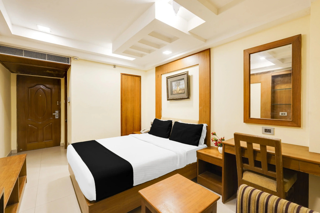 Super Townhouse Oak Alandur Near Chennai Airport Formerly Vijay Park
