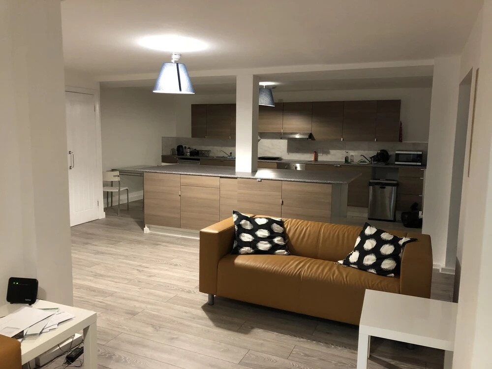 Frodsham Street Apartment
