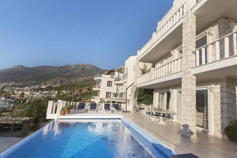 Lux Ketchy Villa , Heatable Infinity pool , Wifi , Sunset in Kalkan