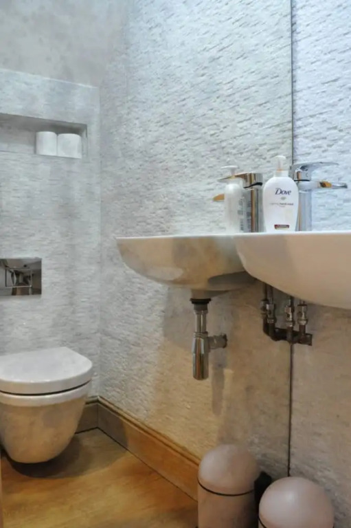 Stunning 3 Bedroom Garden Flat in Maida Vale