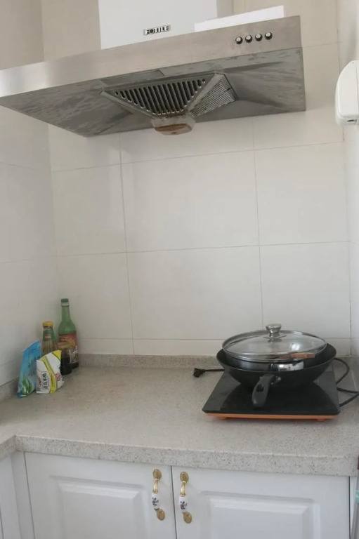Yiyaju Hotel Apartment Qingdao 7080 Central Square