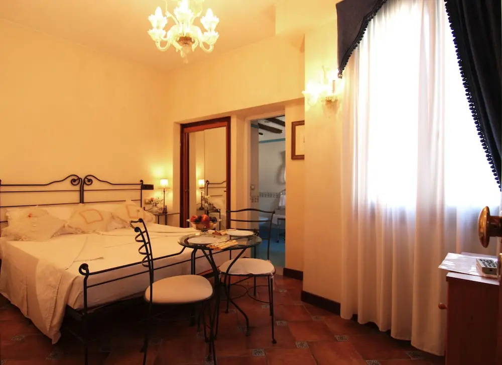 Cariccio Guest House, in the Historic Center of Venice