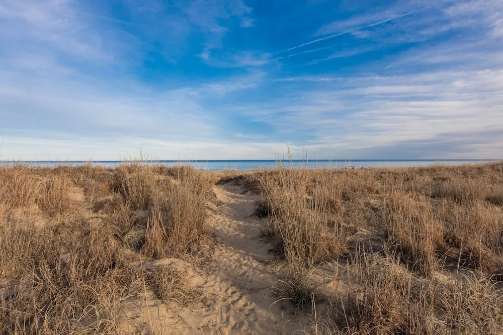 6506 A Oceanfront - 4 Br Cottage