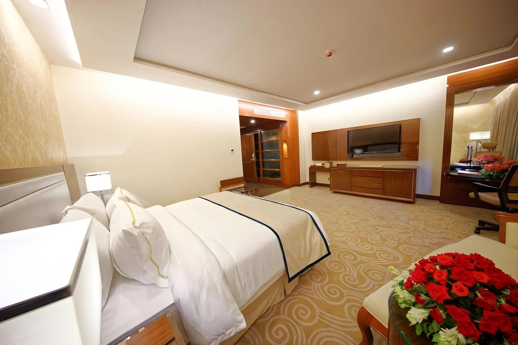 Royal Swiss Lahore