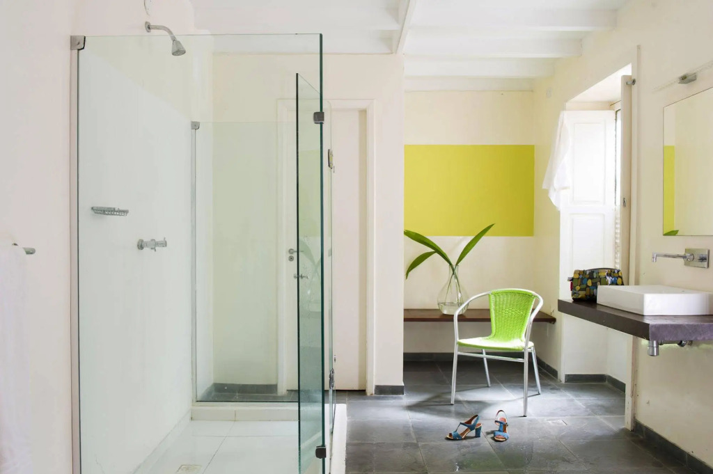 Casa Amarelo par Robert le Héros