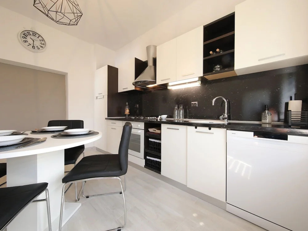 Luxury Apartment - Villa With Private Swimming Pool and Nice Covered Terrace