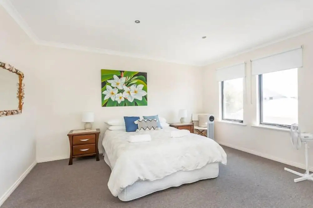 Seaview Apartment