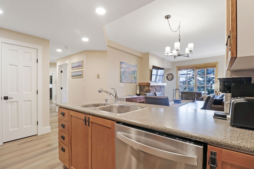 Pp308 Passage Point 2 Bedroom Condo
